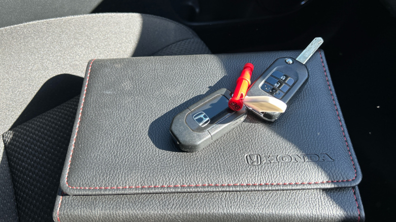 Honda HR-V 1.5 i-VTEC SE Navi CVT 5dr Petrol Hatchback